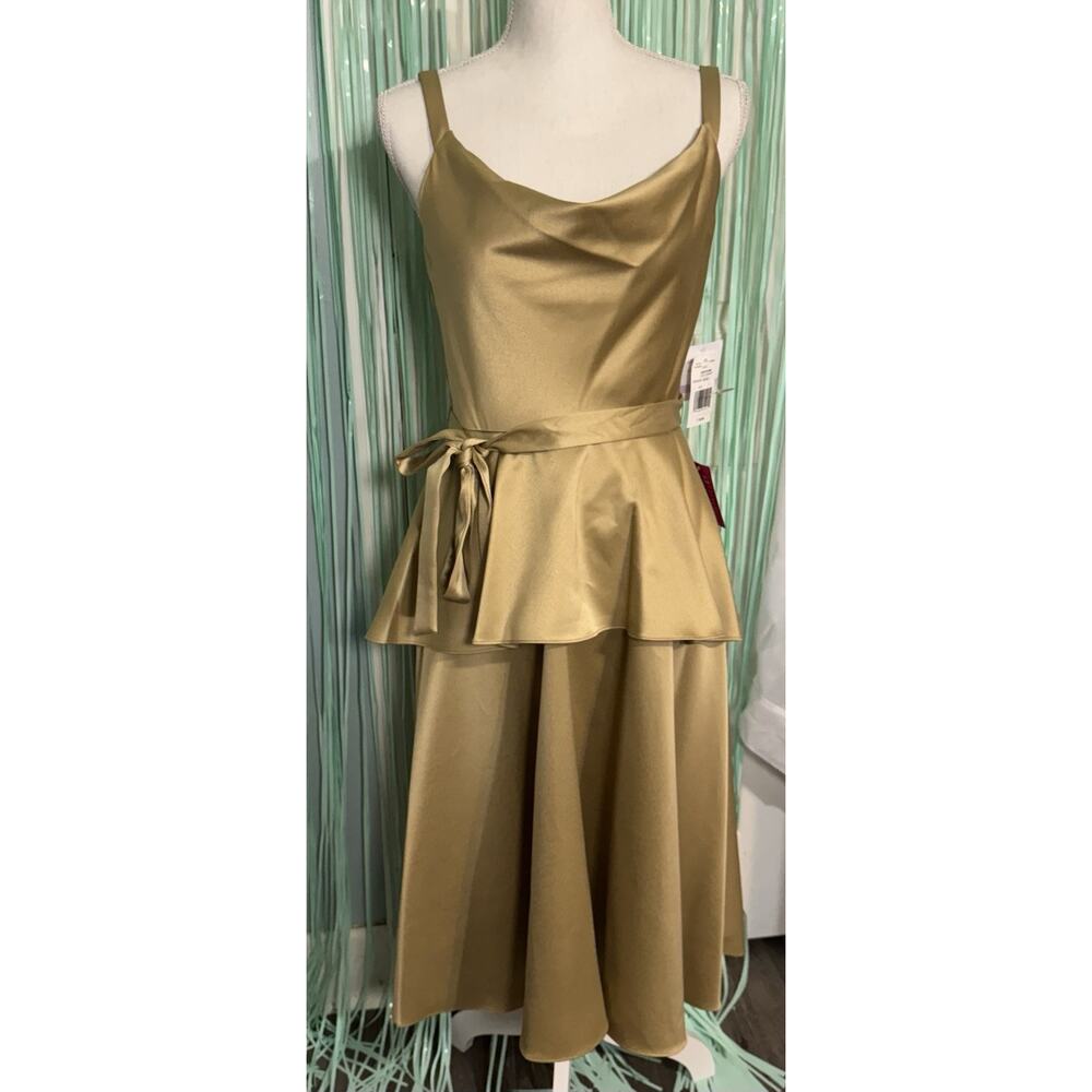 Gabby Skye Occasion Gold Fit & Flare Cocktail Dress, Homecoming, NWT, Size 6 - Picture 1 of 10